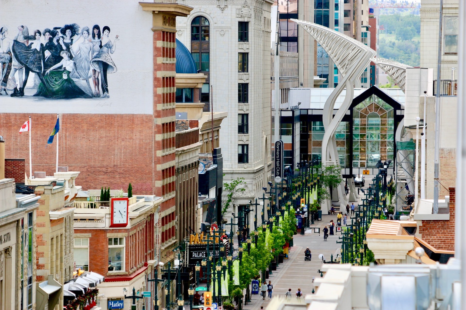 Pedestrian mall calgary. Photo by patrick mcvey on Unsplash